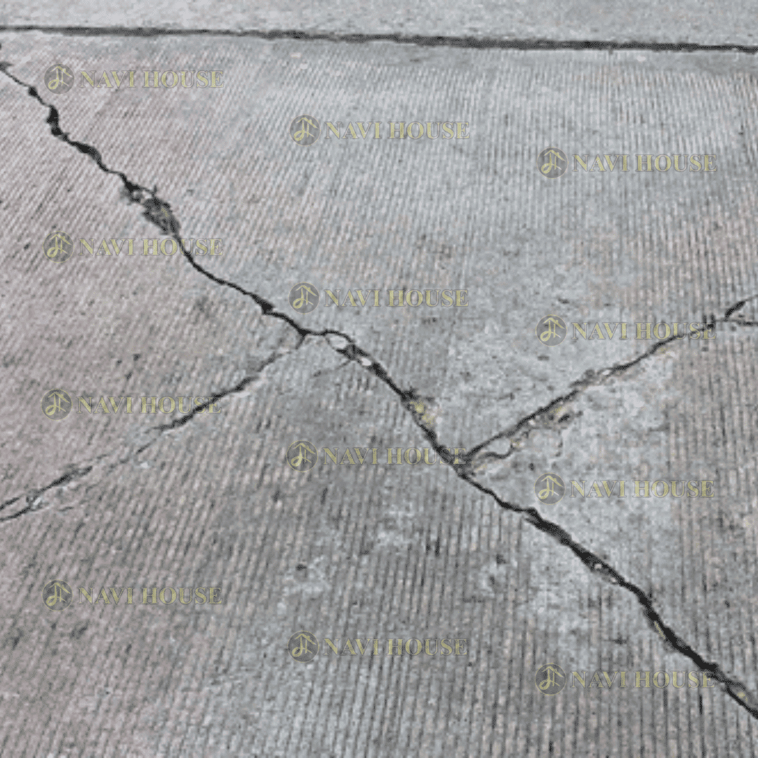 Nguyên nhân nứt sàn bê tông chủ yếu đến từ việc thiếu kiểm tra kỹ thuật và quy trình xử lý không phù hợp ngay từ đầu