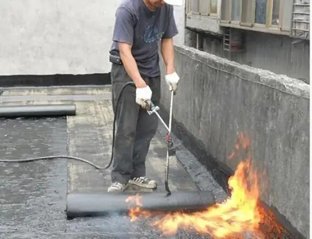 Màng chống thấm khò nóng Bitum 4mm