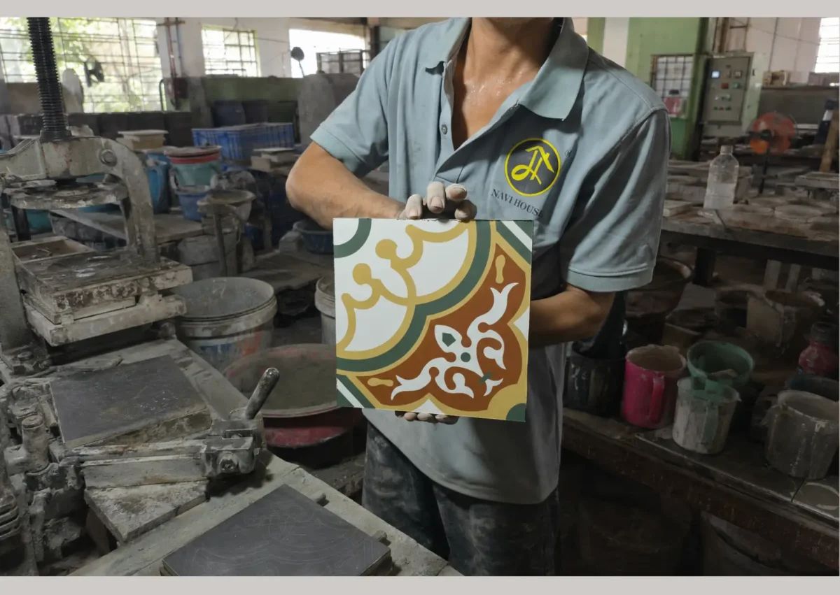 Thi Công Chống Thấm Gạch Bông Đơn Giản, Hiệu Quả 30 Năm 6 gach bong thu cong e1787381694603